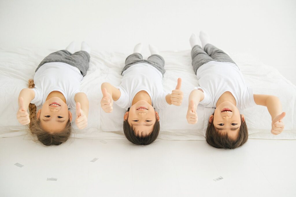 見出し
佐藤隆太は3児の父として充実した家族生活
イメージ画像