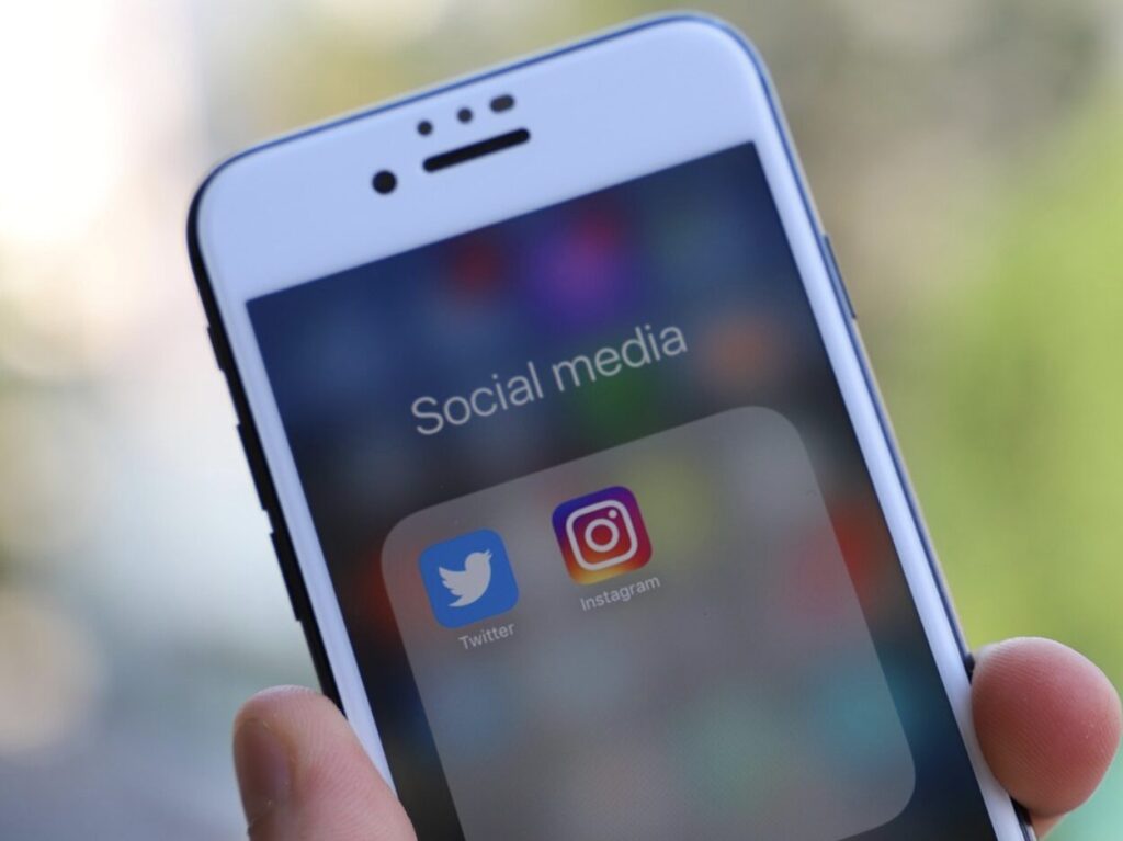 見出し
父親の元職業について情報はなぜ出てきたの？
イメージ画像